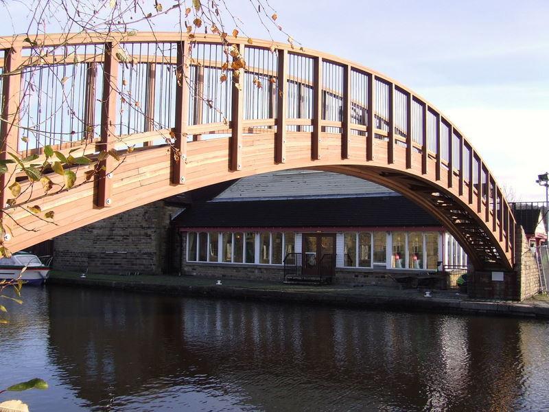 Arched bridge